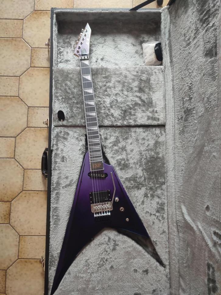 esp eii alexi laiho., Muziek en Instrumenten, Snaarinstrumenten | Gitaren | Elektrisch, Zo goed als nieuw, Solid body, Overige merken