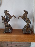 statues chevaux de Marly, Collections, Animal, Enlèvement, Utilisé