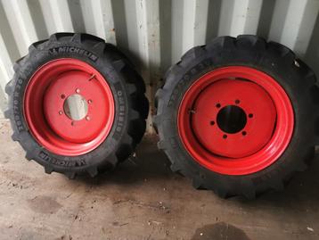 Tractor banden met velgen fendt enz michelin en good year beschikbaar voor biedingen