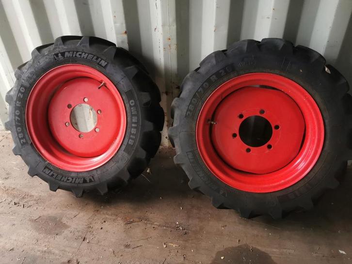 Tractor banden met velgen fendt enz michelin en good year, Zakelijke goederen, Landbouw | Onderdelen | Banden, Velgen en Assen