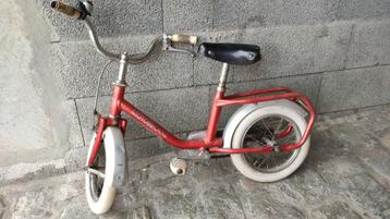 Kinderfiets  beschikbaar voor biedingen