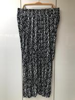 Pantalon noir et blanc Kiabi - Taille 44 *, Vêtements | Femmes, Taille 42/44 (L), Enlèvement ou Envoi, Comme neuf, Longs