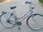 Damesfiets merk van BATAVUS 3versnellingen 28inch, Fietsen en Brommers, Fietsen | Dames | Damesfietsen, Ophalen, Batavus