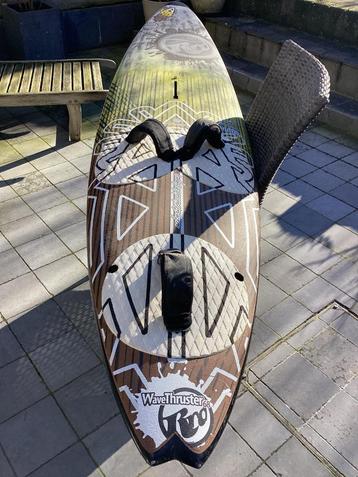 Windsurfplank RRD Wave Thruster 68 L beschikbaar voor biedingen