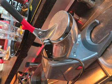 Ice crusher electric  beschikbaar voor biedingen