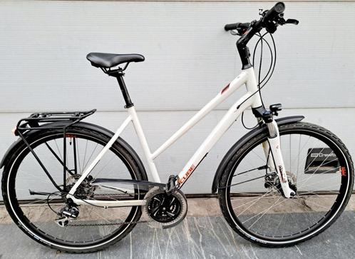 Trekkingbike cube touring pro état nickel 550€0489813734, Fietsen en Brommers, Fietsen | Heren | Herenfietsen, Zo goed als nieuw