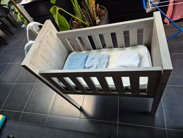 Babybedje beschikbaar voor biedingen