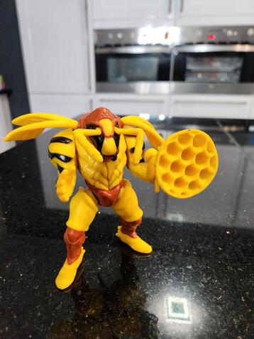 Figurine Mighty Morphin Power Rangers Grumble Bee Complète