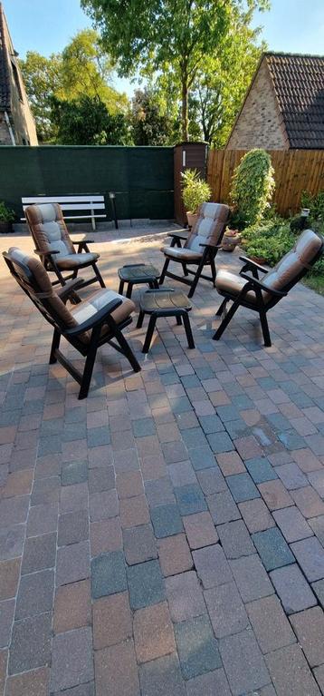 Tuinset, tuinstoelen,  terras,kussens voor tuinstoelen  beschikbaar voor biedingen
