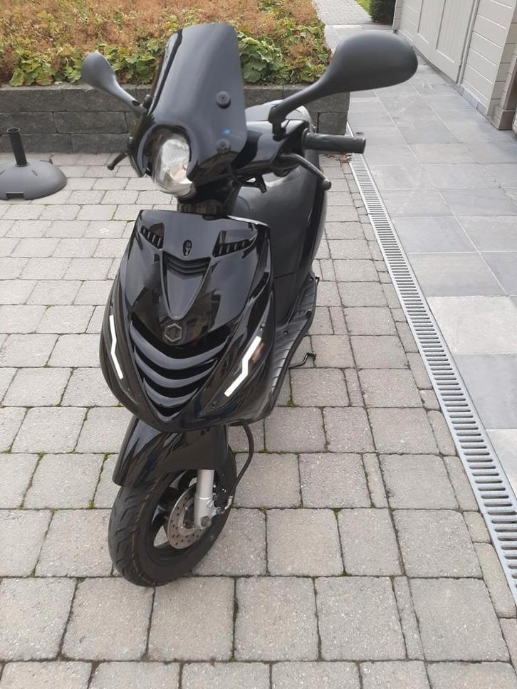 Zip 2takt 2003(A klasse), Fietsen en Brommers, Scooters | Piaggio, Zo goed als nieuw, Zip, Ophalen