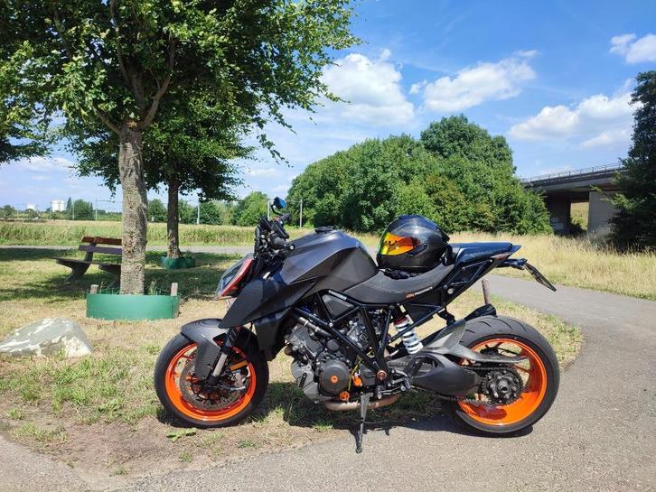 Ktm superduke 1290 r 2019, Motoren, Motoren | KTM, Bedrijf, Naked bike, meer dan 35 kW, 2 cilinders, Motorrijbewijs A, ABS, Cruise Control