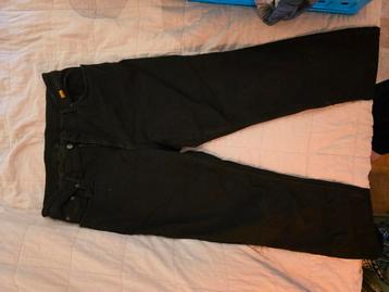 Motorbroek voor vrouwen beschikbaar voor biedingen