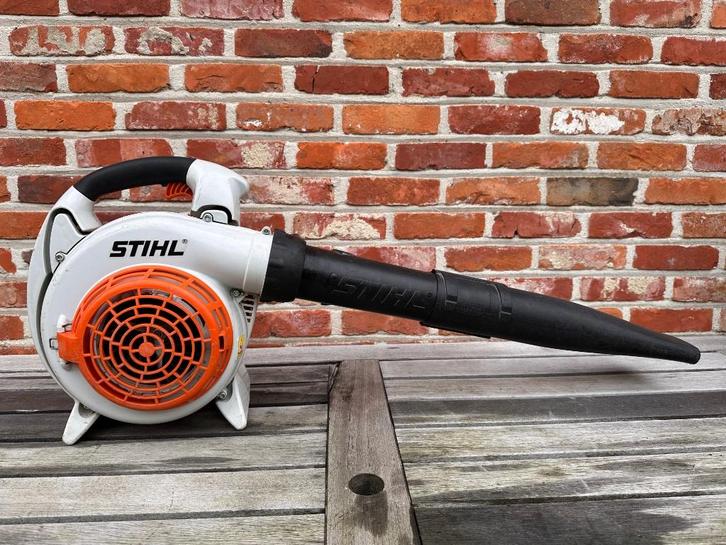 STIHL SH 86 Benzine bladblazer/zuiger, Tuin en Terras, Bladblazers, Gebruikt, Handgedragen, Benzine, Met opvangzak, Met versnipperfunctie