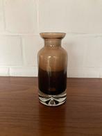 Vase en verre fumé de style scandinave, années 60/70, Antiquités & Art