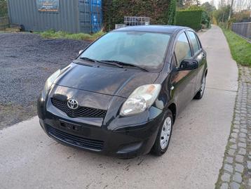 Toyota Yaris 2010 0.9 benzine  disponible aux enchères