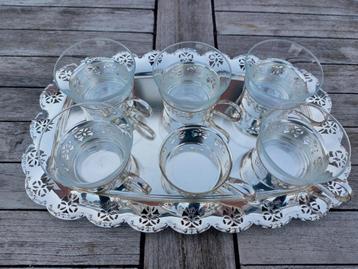 Theeservies silverplated. beschikbaar voor biedingen