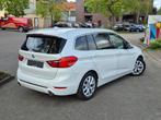 BMW 220i Gran Tourer / Luxury / Harman Kardon / LED / Navi, Auto's, BMW, Automaat, 1998 cc, 139 g/km, Euro 6