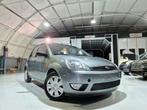 Ford Fiesta 1.3benzine met 75.000km - Airco* - Keuring, Auto's, Te koop, Zilver of Grijs, Berline, Benzine