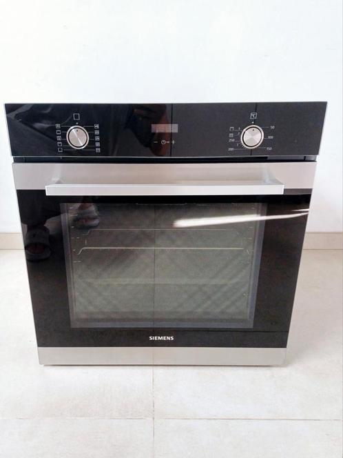 Siemens inbouw heteluchtoven Pyrolyse, Elektronische apparatuur, Ovens, Zo goed als nieuw, Inbouw, Oven met grill, Hete lucht