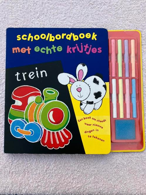 Schoolbordboek met 8 krijtjes + spons nieuw boek, Hobby en Vrije tijd, Tekenen, Nieuw, Papier, Schets- of Tekenboek, Ophalen of Verzenden