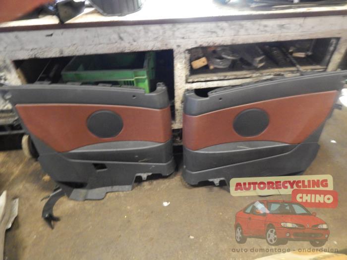 Bekleding Set (compleet) van een Opel Astra, Auto-onderdelen, Interieur en Bekleding, Opel, Gebruikt, 3 maanden garantie, Ophalen of Verzenden