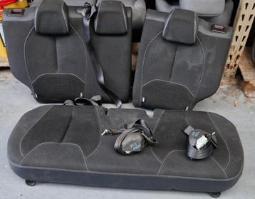 Siege arriere DS3 banquette avec ceinture 2012 ariere DS 3 beschikbaar voor biedingen