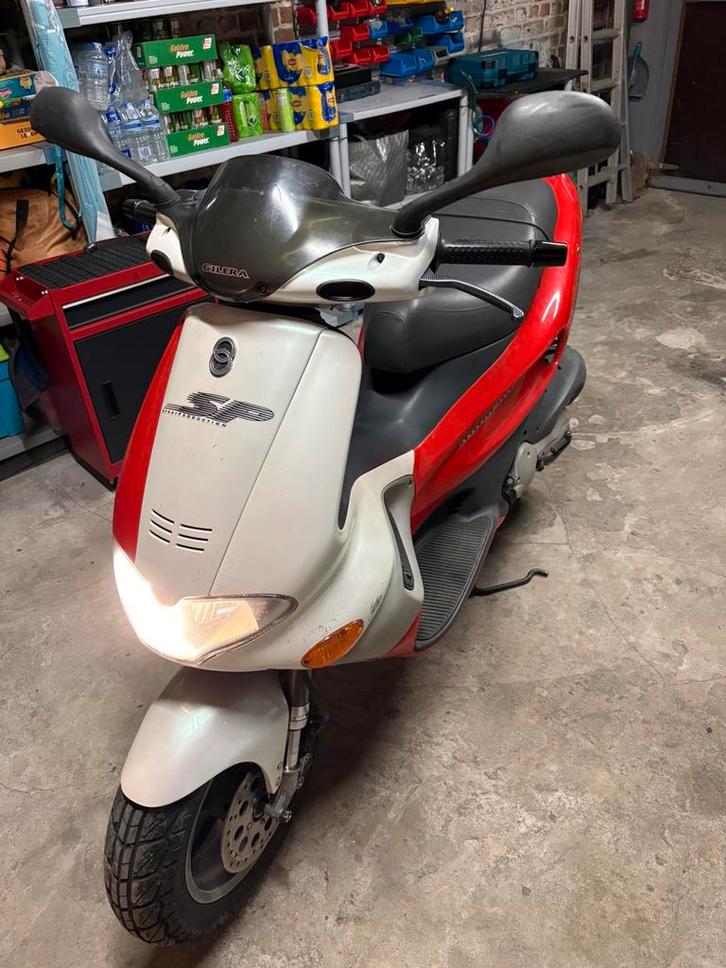 Gilera Runner 125 cc, Fietsen en Brommers, Scooters | Piaggio, Zo goed als nieuw, Elektrisch, Ophalen