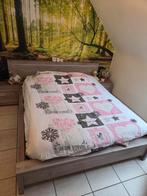 Bed en 2 nachtkastjes + commode, Huis en Inrichting, Ophalen, Gebruikt, Tweepersoons