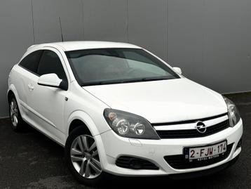 Opel Astra GTC • coupé • 1.3 Diesel • 280.000km • 08/2010 beschikbaar voor biedingen