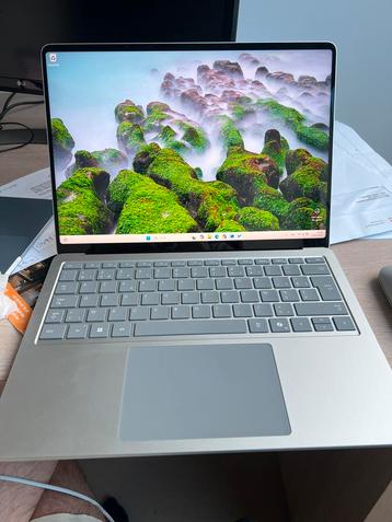 Microsoft Surface Laptop 7 aan spotprijs, 256 GB, Qualcomm Snapdragon X, 13 pouces, Reconditionné