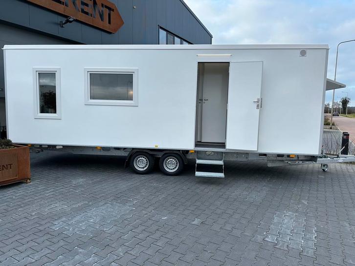 Te koop nieuwe mobiele nood woninfen woonunits voorraad, Hobby en Vrije tijd, Feestartikelen | Verhuur, Ophalen