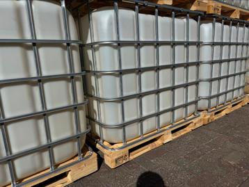 IBC 1000 liter houten pallet beschikbaar voor biedingen