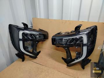 Renault Master V rechterlamp beschikbaar voor biedingen