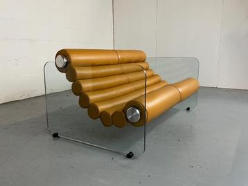 Hyaline space age sofa Fabio Lenci voor Comfortline 1960s beschikbaar voor biedingen