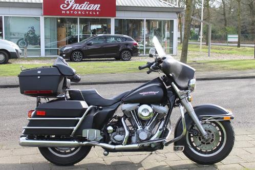 Harley-Davidson Electra Glide FLHT, Motos, Motos | Harley-Davidson, Entreprise, Chopper