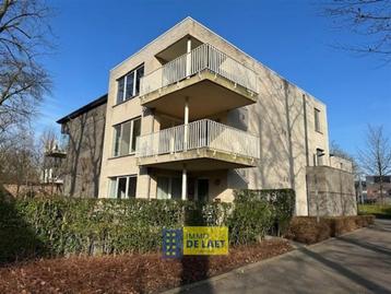 Appartement te koop in Hemiksem, 2 slpks beschikbaar voor biedingen