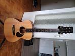 Guitare acoustique Eastman E1OM avec housse, Enlèvement, Comme neuf, Guitare Western ou Guitare Folk, Avec valise