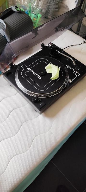 Q1 USB platenspeler beschikbaar voor biedingen