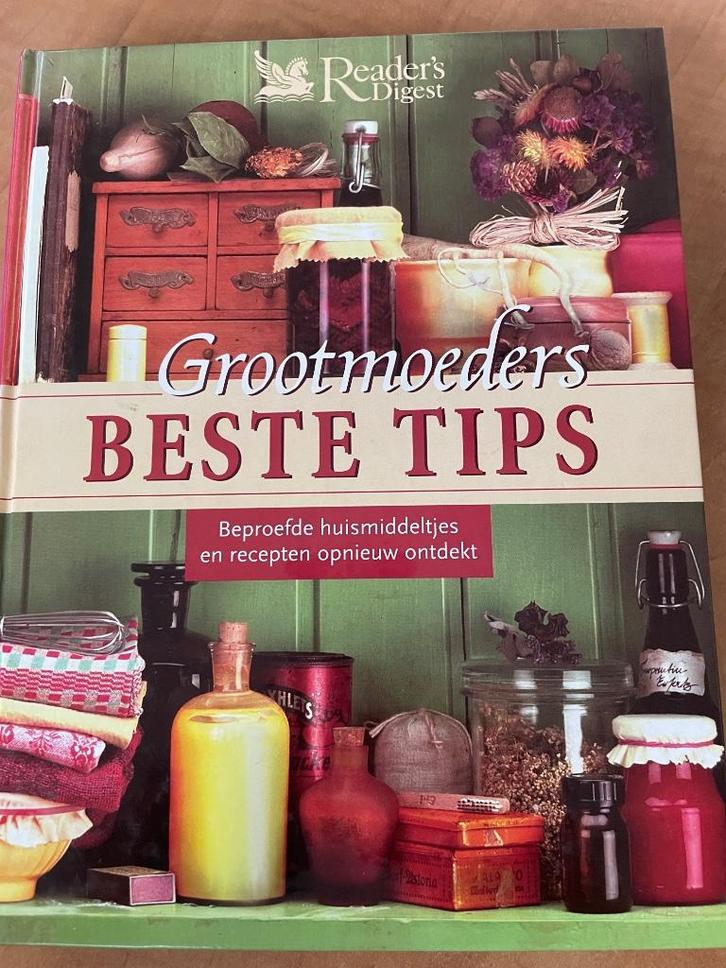Grootmoeders Beste Tips, Boeken, Overige Boeken, Zo goed als nieuw, Ophalen of Verzenden