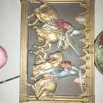 Décorations murales en relief, Enlèvement