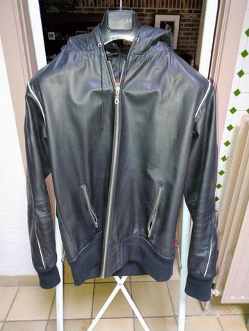 vintage lederen kleding beschikbaar voor biedingen