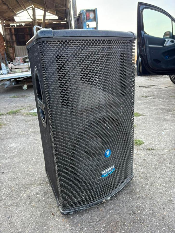 Mackie SA1521 actieve luidspreker te koop, Audio, Tv en Foto, Luidsprekerboxen, Gebruikt, Front, Rear of Stereo speakers, 120 watt of meer