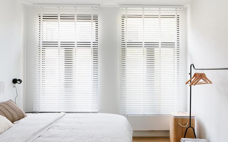 Witte jaloezieën / lamellen, Huis en Inrichting, Stoffering | Gordijnen en Lamellen, Ophalen