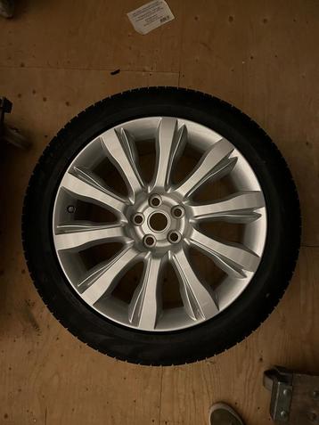 1x Range Rover reservewiel velg + winterband Pirelli Scorpio beschikbaar voor biedingen