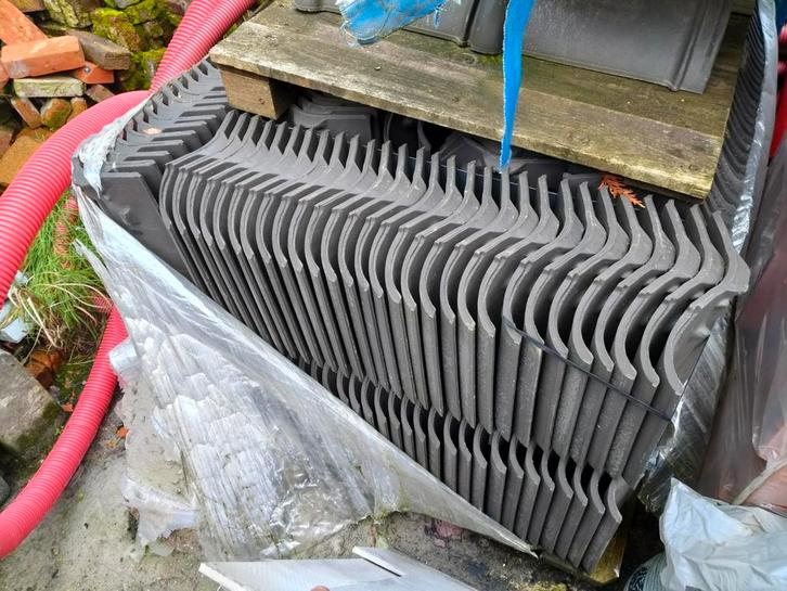 2pk '/Oude" Pottelbergse pan 451 Vieilli blauw gesmoord + .., Doe-het-zelf en Bouw, Dakpannen en Dakbedekking, Blauw, Ophalen