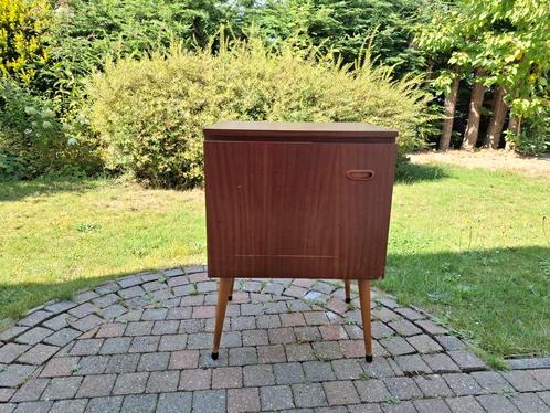 Naaimachinekastje, Hobby en Vrije tijd, Naaimachines en Toebehoren, Gebruikt, Naaimachine, Singer, Ophalen