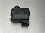 KOPLAMPMOTOR Nissan Kubistar (F10) (01-2003/10-2009), Gebruikt, Nissan