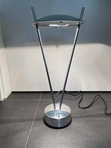 Lampe de table Estiluz par Leonardo Marelli beschikbaar voor biedingen