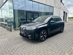 BMW iX e-drive50 PANO/LASERLIGHT/H&K/TREKHAAK, Auto's, Automaat, Gebruikt, Zwart, IX