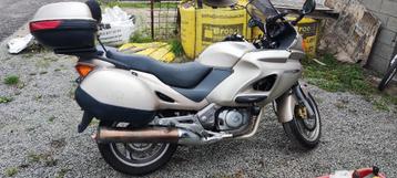 Honda Deauville NT650 1998 beschikbaar voor biedingen